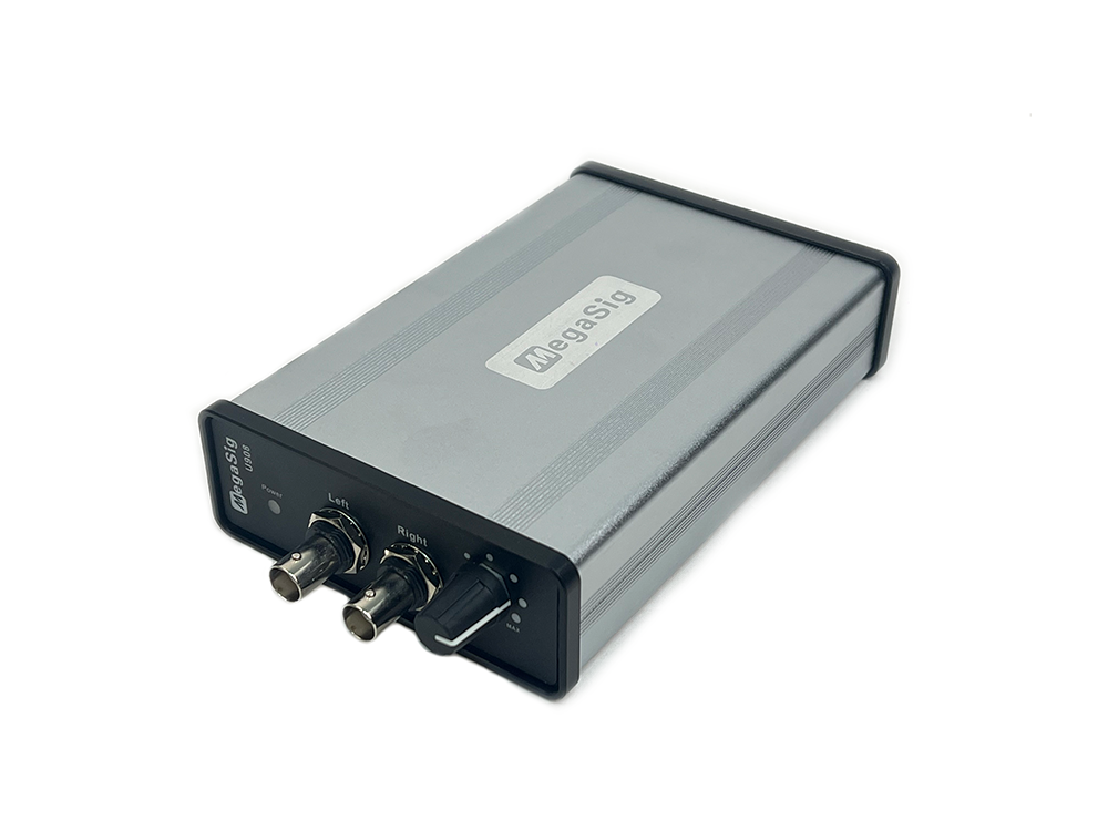 2 Channel Input, 2 Channel Output Audio Signal Monitoring Box 2 Channel Input, 2 Channel Output Audio Signal Monitoring Box